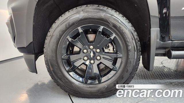 Chevrolet (Daewoo) Colorado 3.6 Z71-X Midnight 4WD — пробег 75 477 км