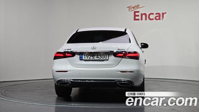 Mercedes-Benz E-Class из Кореи Encar
