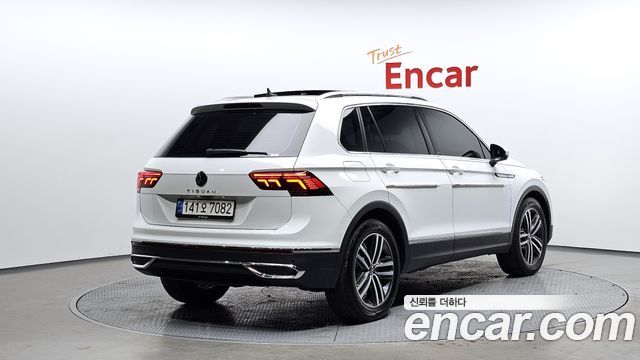 Volkswagen Tiguan 2.0 TDI Prestige — пробег 80 208 км — фото 2 из 5