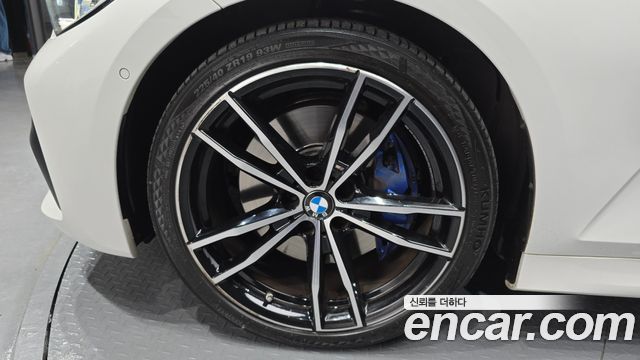 BMW 3-Series из Кореи Encar