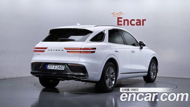 Genesis GV70 из Кореи Encar