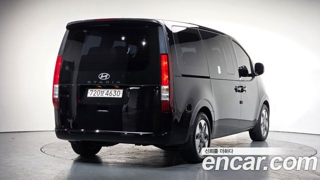 Hyundai Staria из Кореи Encar