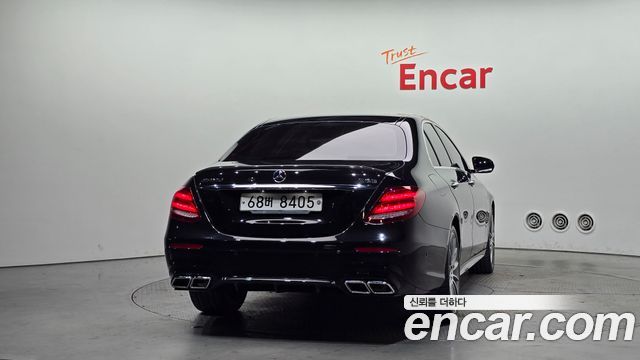 Mercedes-Benz E-Class из Кореи Encar