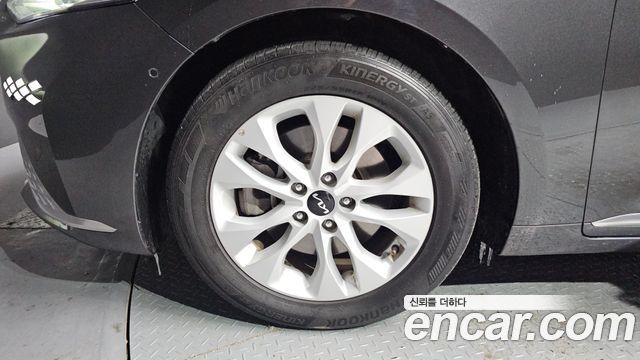 Kia K8 2.5 Gasoline 2WD Noblesse — пробег 89 461 км — фото 5 из 5