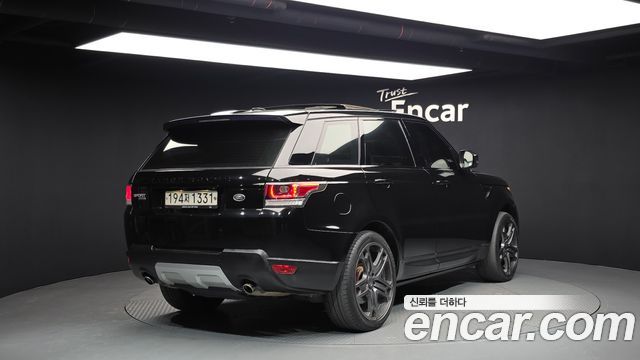 Land Rover Range Rover Sport 4.4 SDV8 HSE Dynamic — пробег 169 145 км — фото 2 из 5