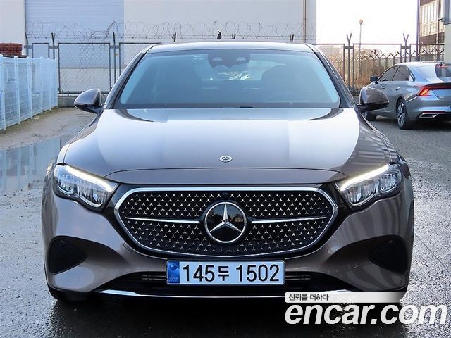 Mercedes-Benz E-Class из Кореи Encar