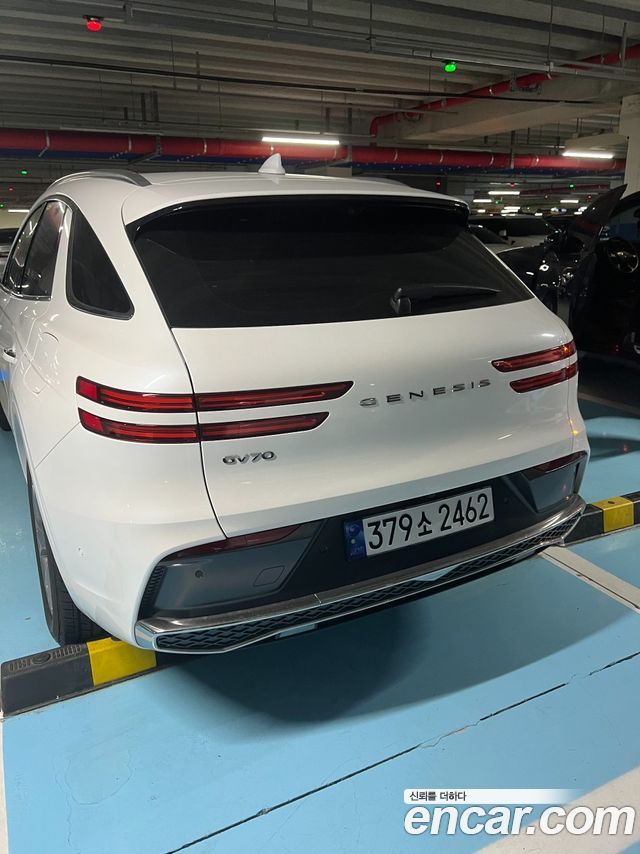 Genesis GV70 из Кореи Encar