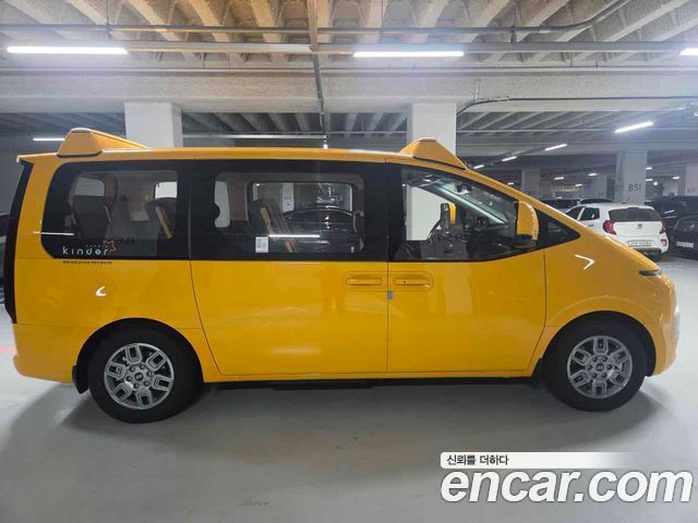 Hyundai Staria из Кореи Encar