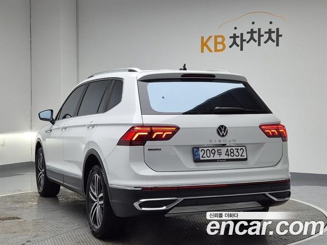 Volkswagen Tiguan из Кореи Encar