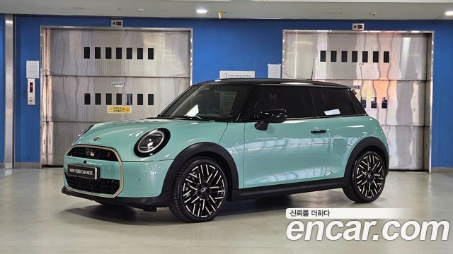 Mini Cooper из Кореи Encar