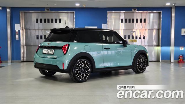 Mini Cooper из Кореи Encar