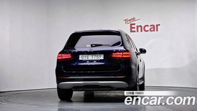 Mercedes-Benz GLC-Class GLC350e 4MATIC — пробег 119 881 км — фото 4 из 5