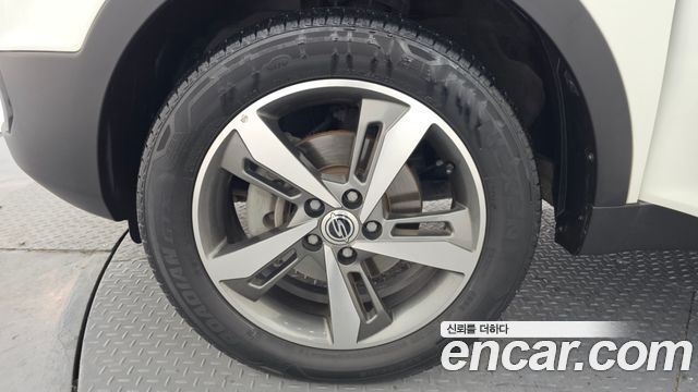 Ssangyong KORANDO из Кореи Encar