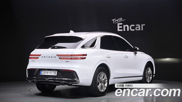 Genesis GV70 из Кореи Encar