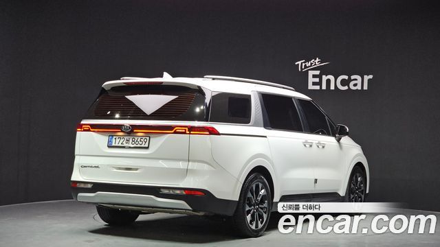 Kia Carnival из Кореи Encar