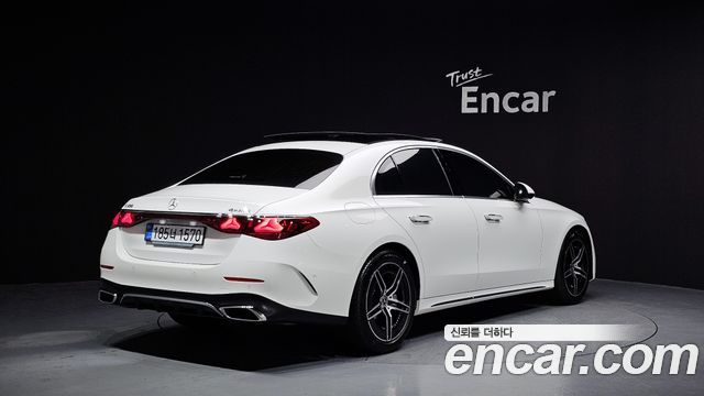 Mercedes-Benz E-Class из Кореи Encar