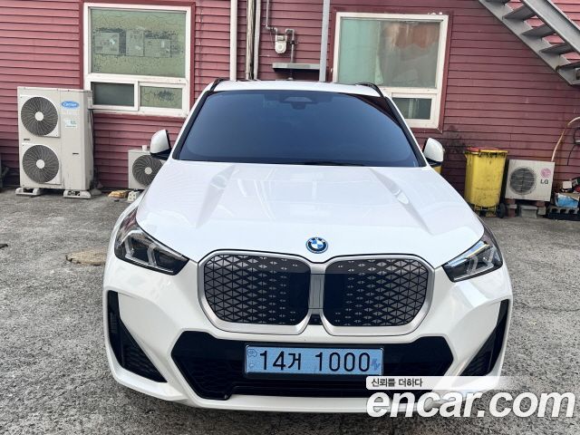 BMW iX1 из Кореи Encar
