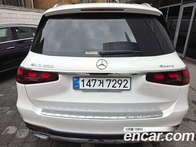 Mercedes-Benz GLS-Class GLS450 4MATIC — пробег 200 км — фото 4 из 5
