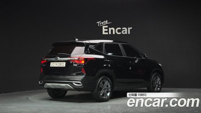 Kia Seltos из Кореи Encar