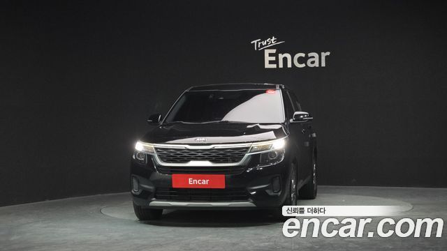 Kia Seltos из Кореи Encar