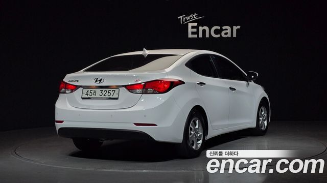 Hyundai AVANTE из Кореи Encar