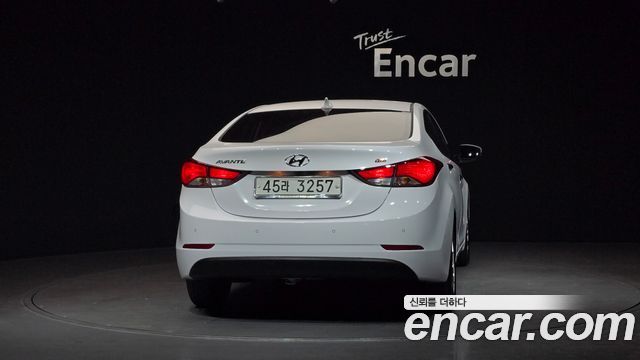 Hyundai AVANTE из Кореи Encar