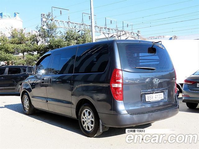 Hyundai Starex 5-Seater VAN CVX Luxury — пробег 224 337 км — фото 2 из 5