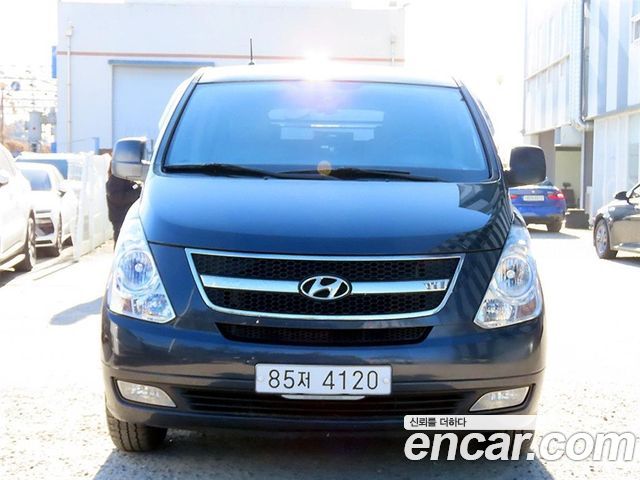 Hyundai Starex 5-Seater VAN CVX Luxury — пробег 224 337 км — фото 3 из 5