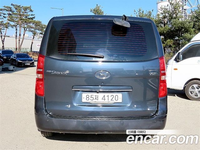 Hyundai Starex 5-Seater VAN CVX Luxury — пробег 224 337 км — фото 4 из 5