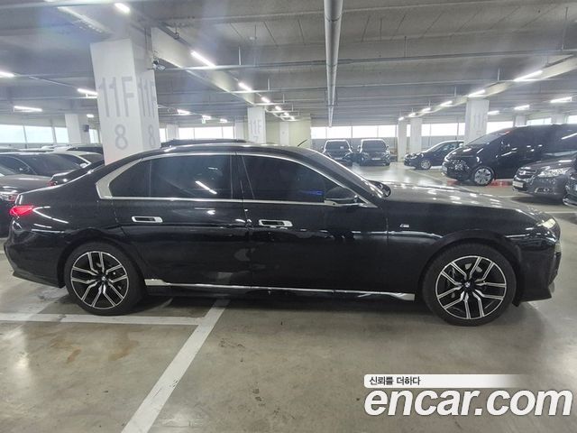 BMW 7-Series из Кореи Encar
