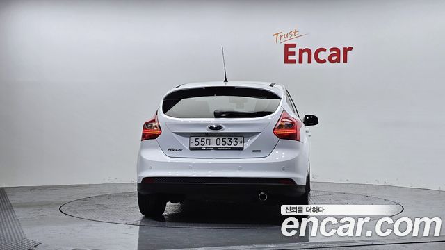 Ford Focus 2.0 Diesel Trend Hatchback 3rd — пробег 51 106 км — фото 4 из 5