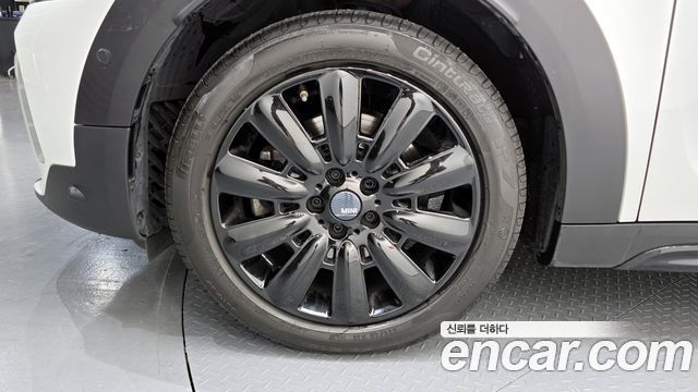 Mini Countryman из Кореи Encar