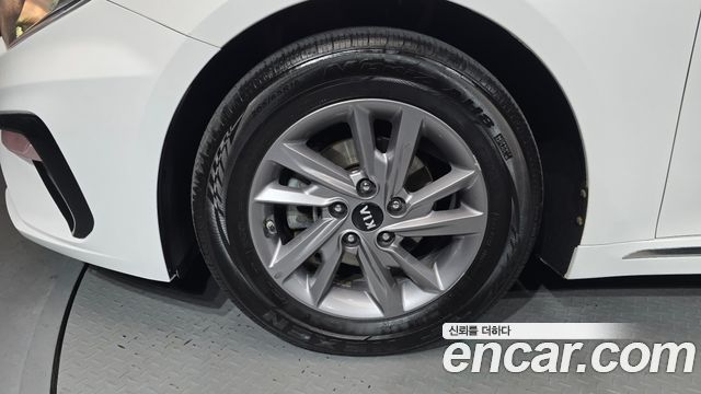 Kia K5 из Кореи Encar