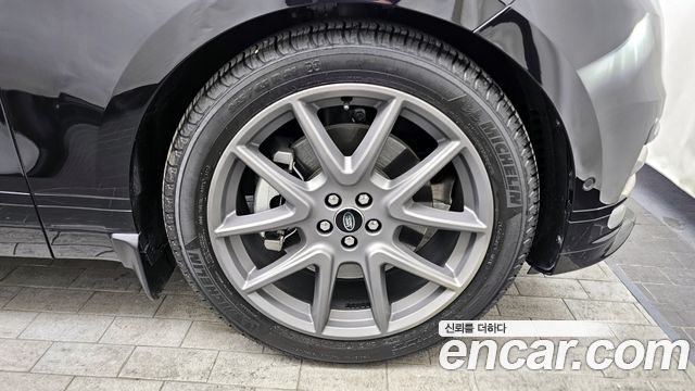 Land Rover Range Rover Velar из Кореи Encar