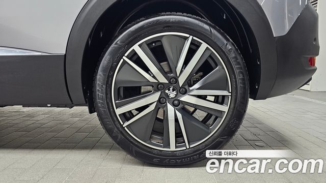 Peugeot 5008 1.2 Pure Tech GT — пробег 25 448 км