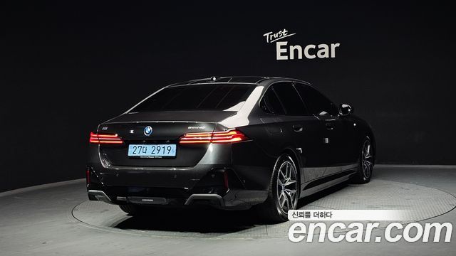 BMW i5 из Кореи Encar