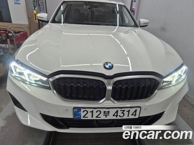 BMW 3-Series из Кореи Encar