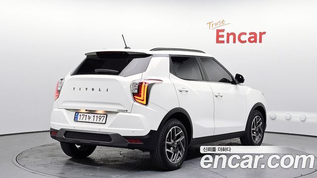 Ssangyong TIBOLI из Кореи Encar