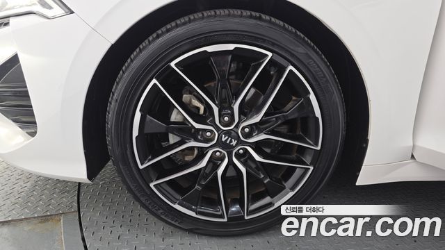 Kia K5 из Кореи Encar