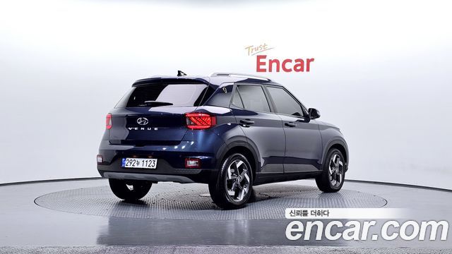 Hyundai Venue из Кореи Encar