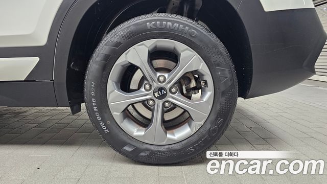 Kia Seltos из Кореи Encar