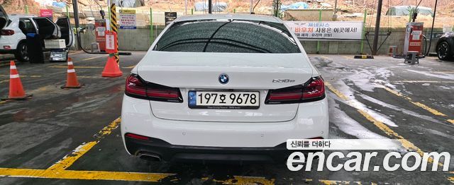 BMW 5-Series 530e M Sport — пробег 41 468 км — фото 5 из 5
