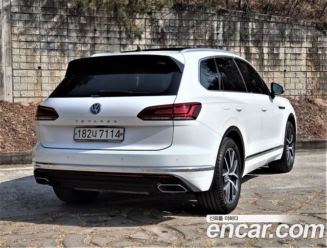 Volkswagen Touareg из Кореи Encar