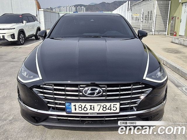 Hyundai Sonata Premium Plus — пробег 66 360 км — фото 1 из 5