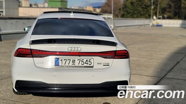 Audi A7 55 TFSI Quattro Premium — пробег 99 424 км — фото 4 из 5