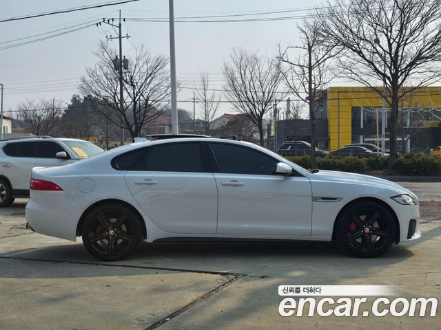 Jaguar XF из Кореи Encar