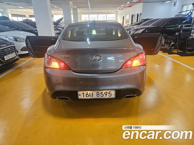 Hyundai Genesis 200 Turbo P — пробег 144 941 км — фото 3 из 5