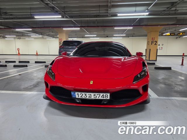 Ferrari F8 из Кореи Encar