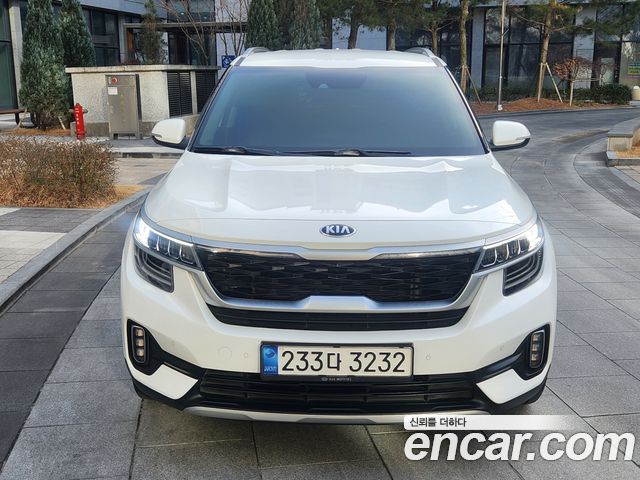 Kia Seltos из Кореи Encar