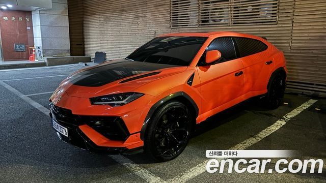 Lamborghini Urus из Кореи Encar